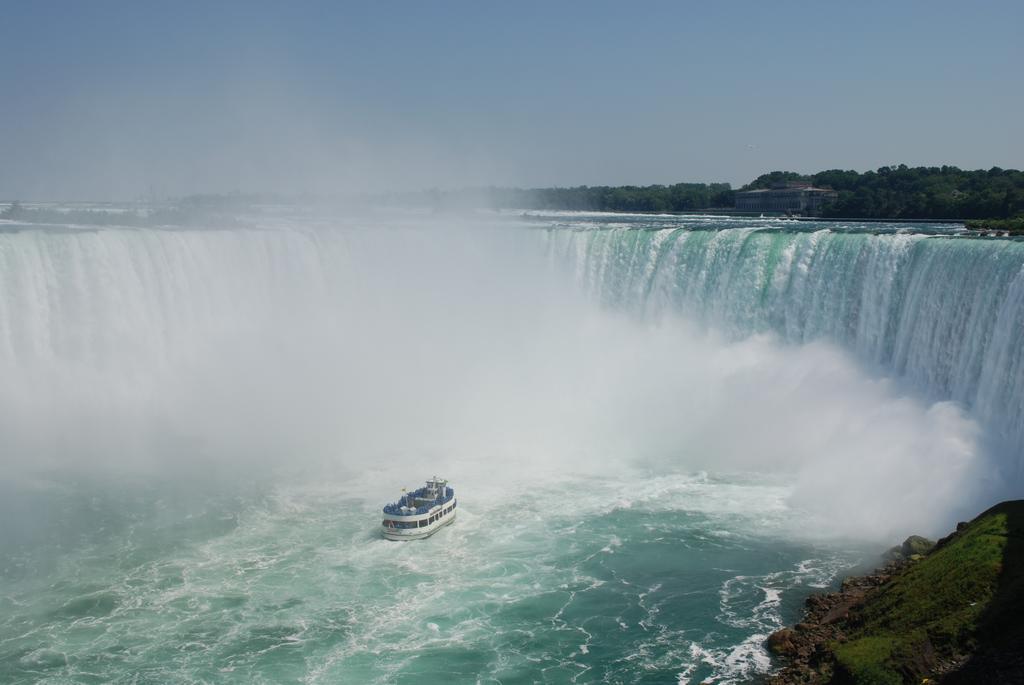 Voco The Cadence, An Ihg Hotel Niagara Falls Exterior foto